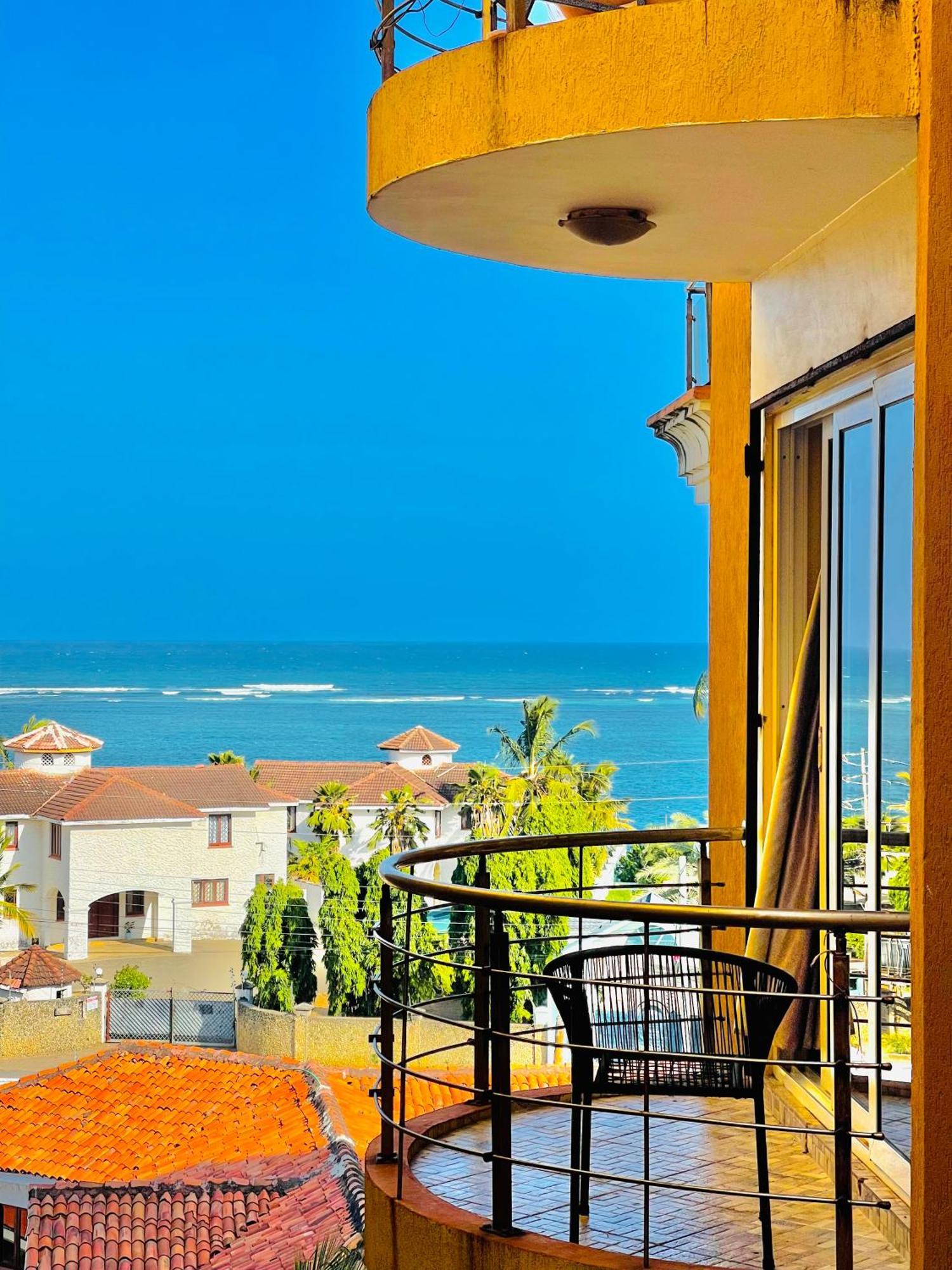 Elna'S Nyali - Work & Unwind - Pool, Sea Views, Ac & Fast Wi-Fi Bed & Breakfast Mombasa Exterior photo